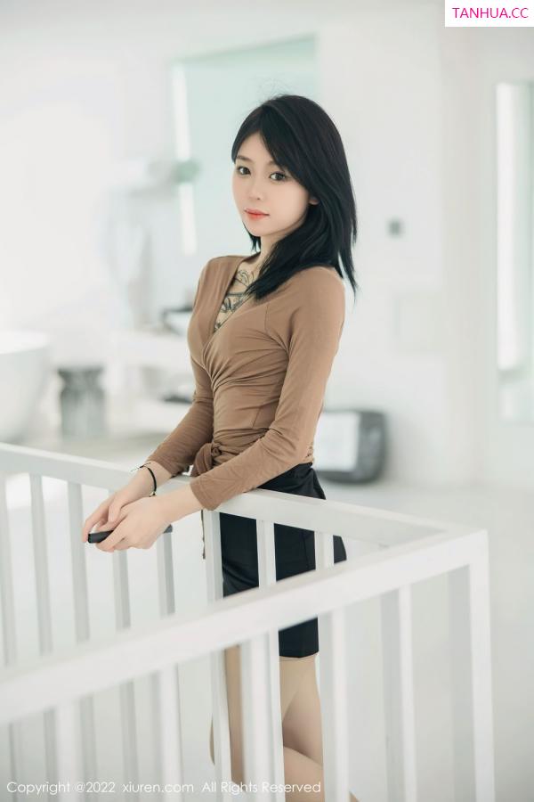 小奶瓶呜呜  [XiuRen]高清写真图 2022.09.14 No.5587 奶瓶第47张图片